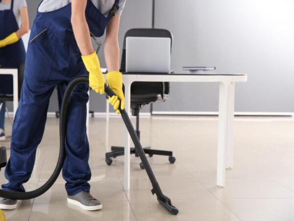 What Are The Benefits Of Hiring Commercial Cleaning Services?