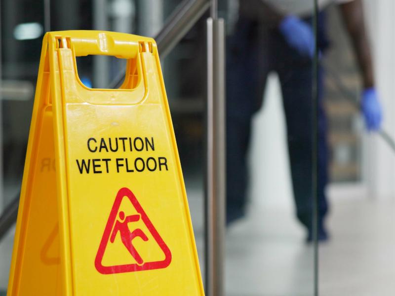 Do Seasonal Changes Affect Your Commercial Cleaning Needs?