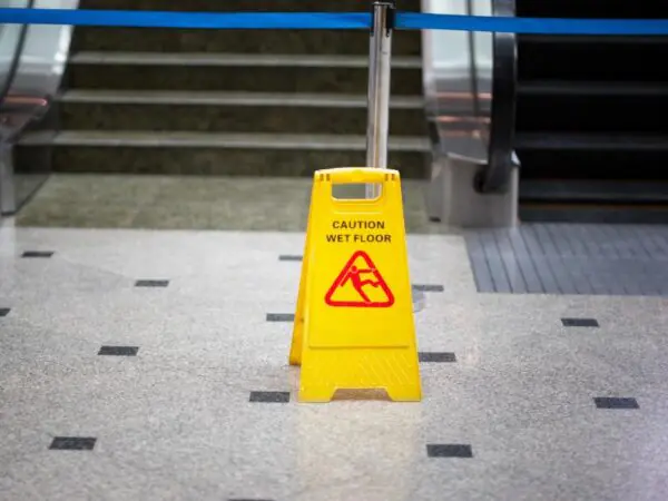 Professional Janitorial Services Keep Bowling Green, OH Businesses Ready for Every Workday